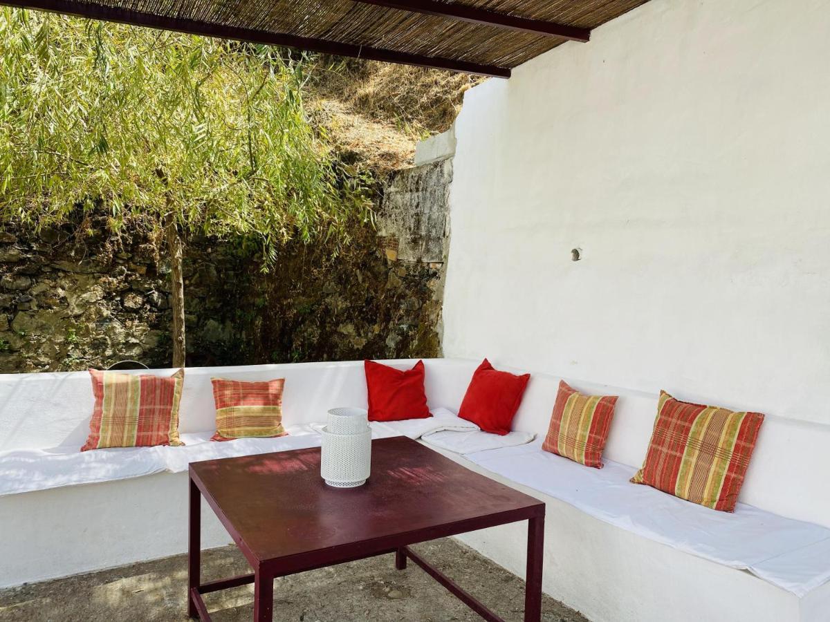 El Molino De Aceite Country house *